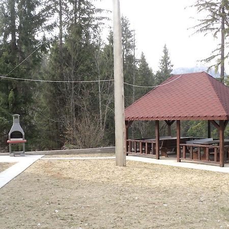 Cabana Suvenirurilor Скерішоара Екстер'єр фото